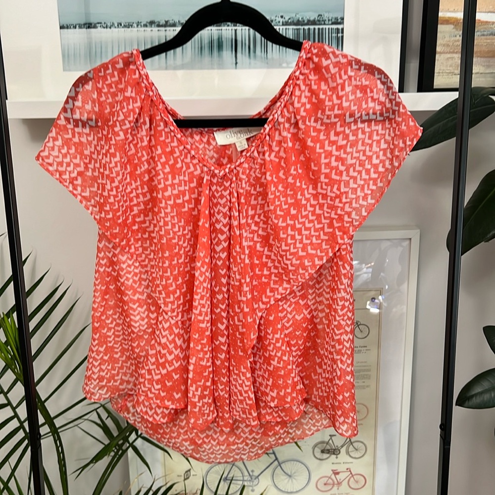 Fun and flirty summer top!